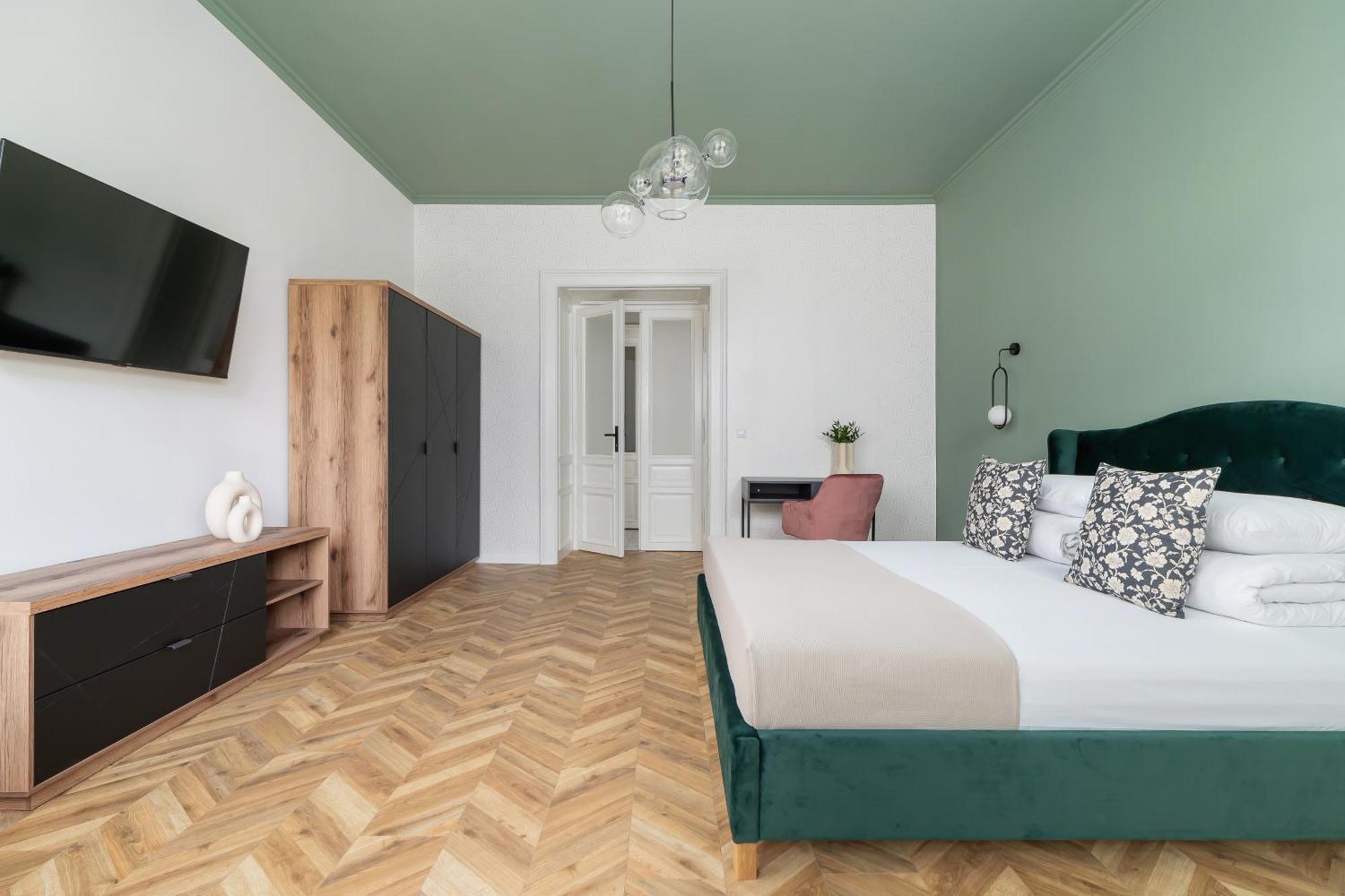 Two Bedroom Apartment - Dietla 11 Krasków Εξωτερικό φωτογραφία