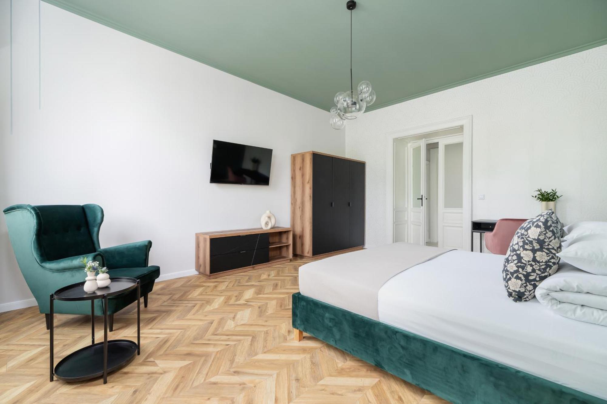 Two Bedroom Apartment - Dietla 11 Krasków Εξωτερικό φωτογραφία